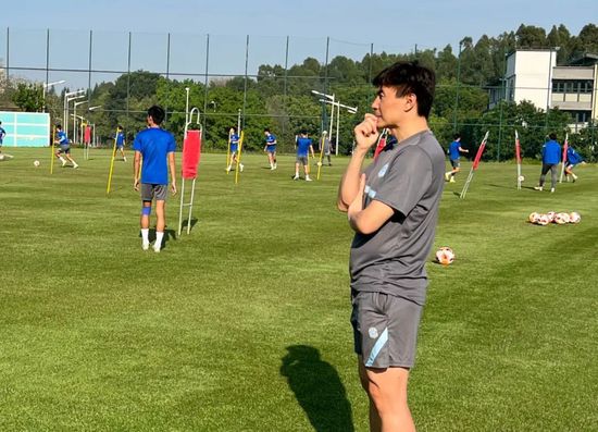 亚洲免费视频在线观看